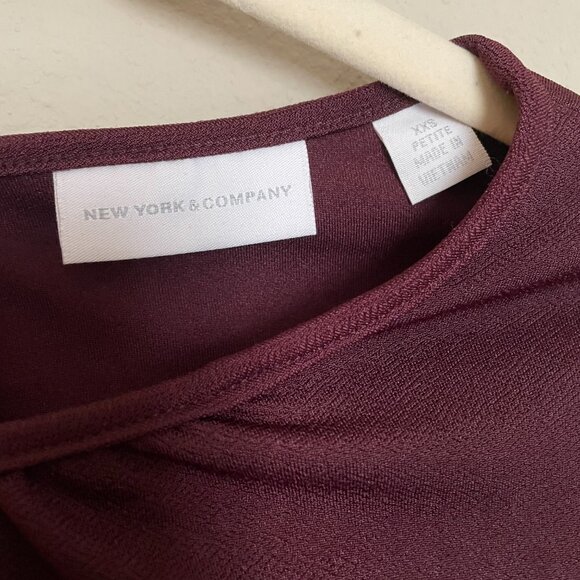 New York and Company, XXS Petite, Half Split Sleeve, Burgundy Jumpsuit - Picture 5 of 15